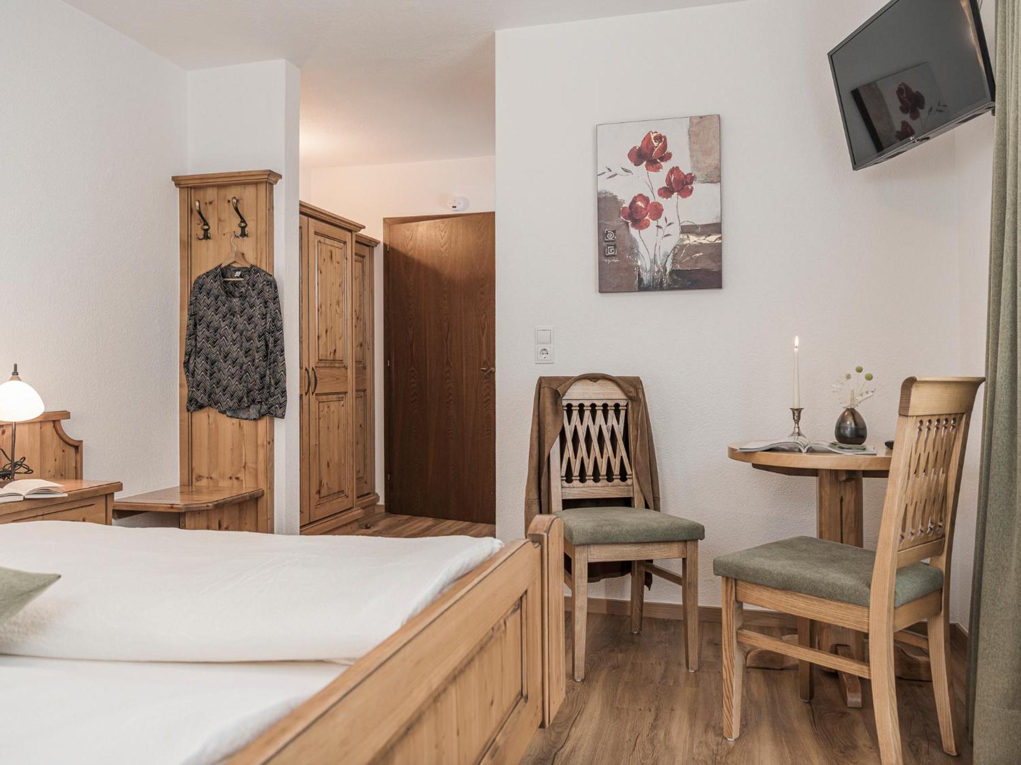 Haus Christine Hotel Ried im Zillertal Exterior photo